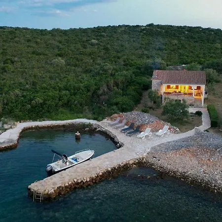 House Lekic Prázdninový dům Otok Zizanj